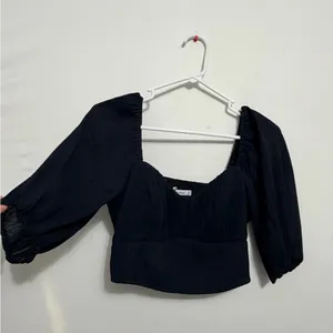 Abercrombie & Fitch women’s Size S Black Puff Sleeve Crop Top Cottagecore(A440)✨ thumbnail 3