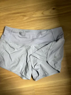 Lululemon Shorts thumbnail 2