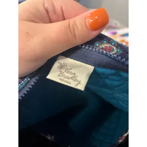 Vera Bradley Miller bag in Retired Navy pattern excellent condition thumbnail 6