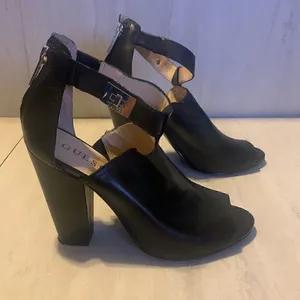 Guess Women's Black Platform Peep Toe High Heels Ankle Boots/Sandals , like new thumbnail 1
