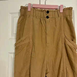 Urban Outfitters Isla Paper Bag Tan Cargo Pants thumbnail 4