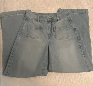 Old Navy Wide-Leg Jeans thumbnail 1