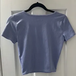 Hollister Purple Baby Tee thumbnail 2