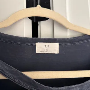 ANTHROPOLOGIE T.La Gray SHORT‎ SLEEVE MARIELA CUT-OUT TEE thumbnail 3
