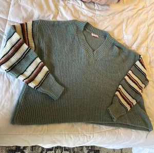 Pink Lily Boutique Sweater thumbnail 1
