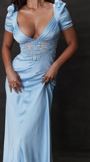 House Of CB NWOT 'Rafaela' Soft Blue Pure Silk & Lace Dress. Size XL thumbnail 4
