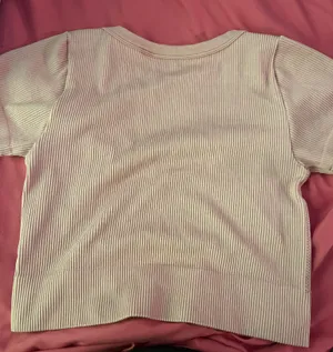 Garage pink Top thumbnail 3