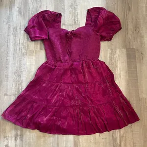 Heart & Heels fuchsia shocked mini dress with a sweetheart neckline size medium thumbnail 1