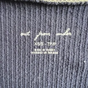 Urban Outfitters Out‎ From Under Go for Gold Seamless Top Cherry XS/S thumbnail 3