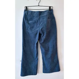 EDIKTED High Waist Wide Leg Cropped Blue Corduroy Pants Womens Small thumbnail 2