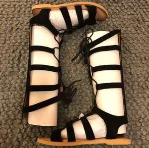 Urban Outfitters Black Suede Gladiators Sandals thumbnail 5