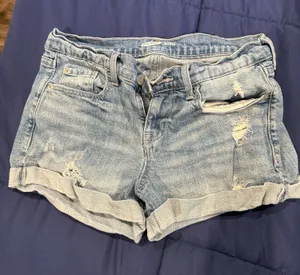 Old Navy Boyfriend Shorts thumbnail 1