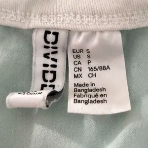 H&M Divided Baby Tee Light Blue Pink Ringer Trim Y2K Coquette S thumbnail 6