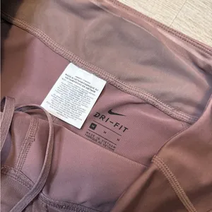 •Nike• Luxe Mauve Leggings thumbnail 4