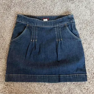 Y2K ELLE dark wash denim mini skirt thumbnail 6