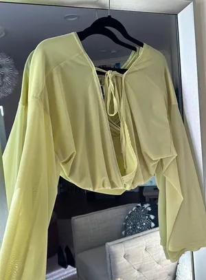 Green Bell Sleeve Blouse thumbnail 3