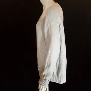 Max & Mia Gray Crew Neck Front Seam Sweater (M) thumbnail 5