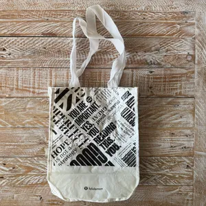 Lululemon Small Reusable Bag 🖤 White/Black Logo | Pre-Loved Excellent Condition thumbnail 3