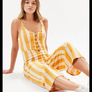✨ Tie back button front white yellow stripe jumpsuit✨ thumbnail 1