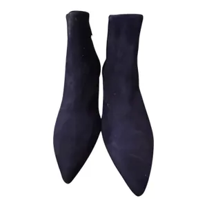 L'Agence Jeanne Pointed Toe Bootie Ankle Boot Suede Midnight Blue Size 40 US 9 thumbnail 3