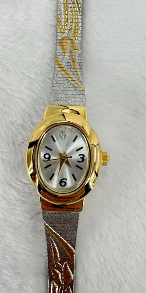 Avon Two-Tone Sleek Watch F26936-7 New In Box Mint Condition Collectible thumbnail 1