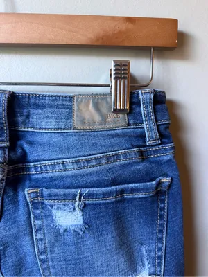 BKE Stella Distressed Skinny Jeans Size 25 Medium Wash Ripped Denim thumbnail 5