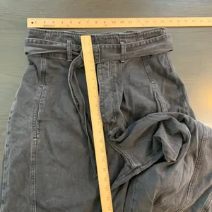 We The Free People Paperbag Waist Belted Barrel Leg Pants Black‎ Gray Medium thumbnail 7