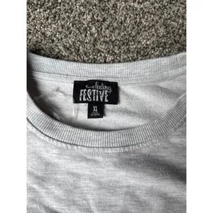 Feeling Festive Women's Gray "Sports Mom" Sweatshirt Size XL thumbnail 3