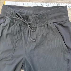 Lululemon Beyond the Studio Jogger Women 8 Graphite Herringbone‎ Ruched Pant thumbnail 5