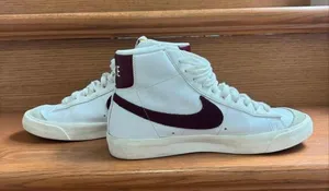 Nike Blazer Mid 77 White Team Red Sneakers Classic Vintage Style Shoes thumbnail 4