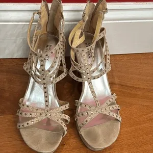 Badgley Mischka Wedge Sandals Womens Tan‎ Suede Rhinestone Strappy Cage 5M thumbnail 3