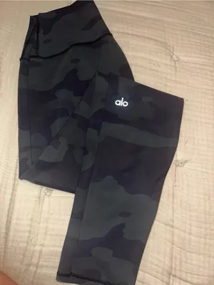 Alo Yoga High-Waist Camo Vapor Leggings size S thumbnail 3