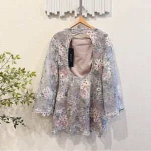 Elliatt Jacinta Lace Long Sleeve Mini Dress in Taupe Multi NWT Size S thumbnail 7