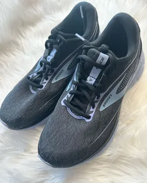Brooks TRACE 2 Womens 8 Comfort Cushion Running Shoes Black Purple Gym Trainers thumbnail 1