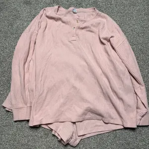 Old Navy Women's Pink Waffle Knit Pajama Set Top & Shorts thumbnail 1