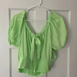 American Eagle top thumbnail 1