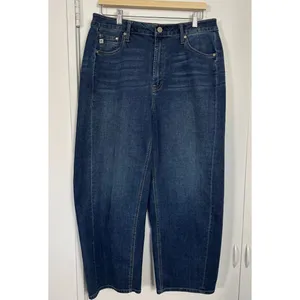 NWOT Seven7 Relaxed Fit High Waist Pieced Barrel Jeans in Canyon Size 12 thumbnail 3
