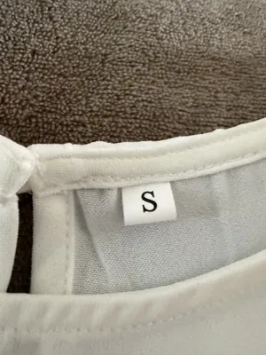 Amazon White polyester tank top thumbnail 3