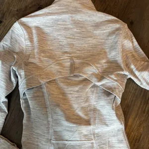 lululemon Zip Up thumbnail 2