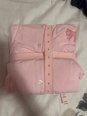 Victoria's Secret Pajama Set Pink thumbnail 2