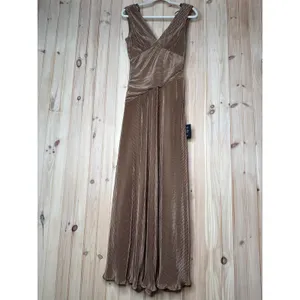 NWT Lulus Renee Light Brown Satin Plisse V-Neck Maxi Dress Gala Banquet Size S thumbnail 2