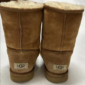 UGG Short Suede Chestnut Brown Boots 5825 size 8 thumbnail 7
