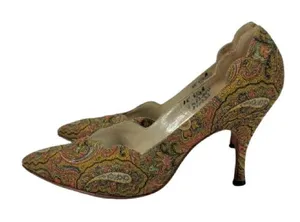 Mademoiselle Heels Gold Size 6.5 thumbnail 1