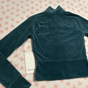 Lululemon scuba track jacket velvet size 2 NWT thumbnail 3