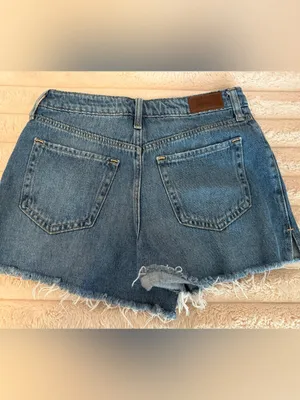 Hollister Medium Blue Denim Frayed Hem Cutoff Shorts‎ thumbnail 2