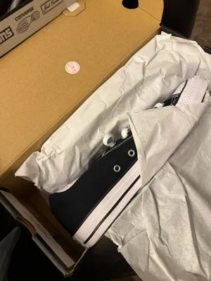 Converse thumbnail 3