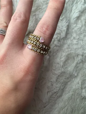 Gold thumbnail 3