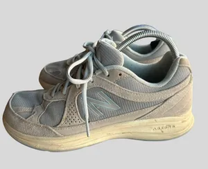 New Balance Women's Abzorb Sneakers WW877SB Size 9.5 Gray Suede/Mesh Athletic thumbnail 2