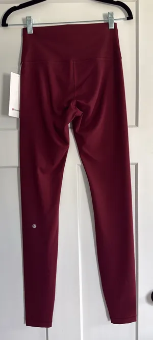 Lululemon Size 6 Wunder Train HR 31” Leggings thumbnail 4
