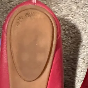 b.o.c. Red Floral Flats Size 9 thumbnail 6